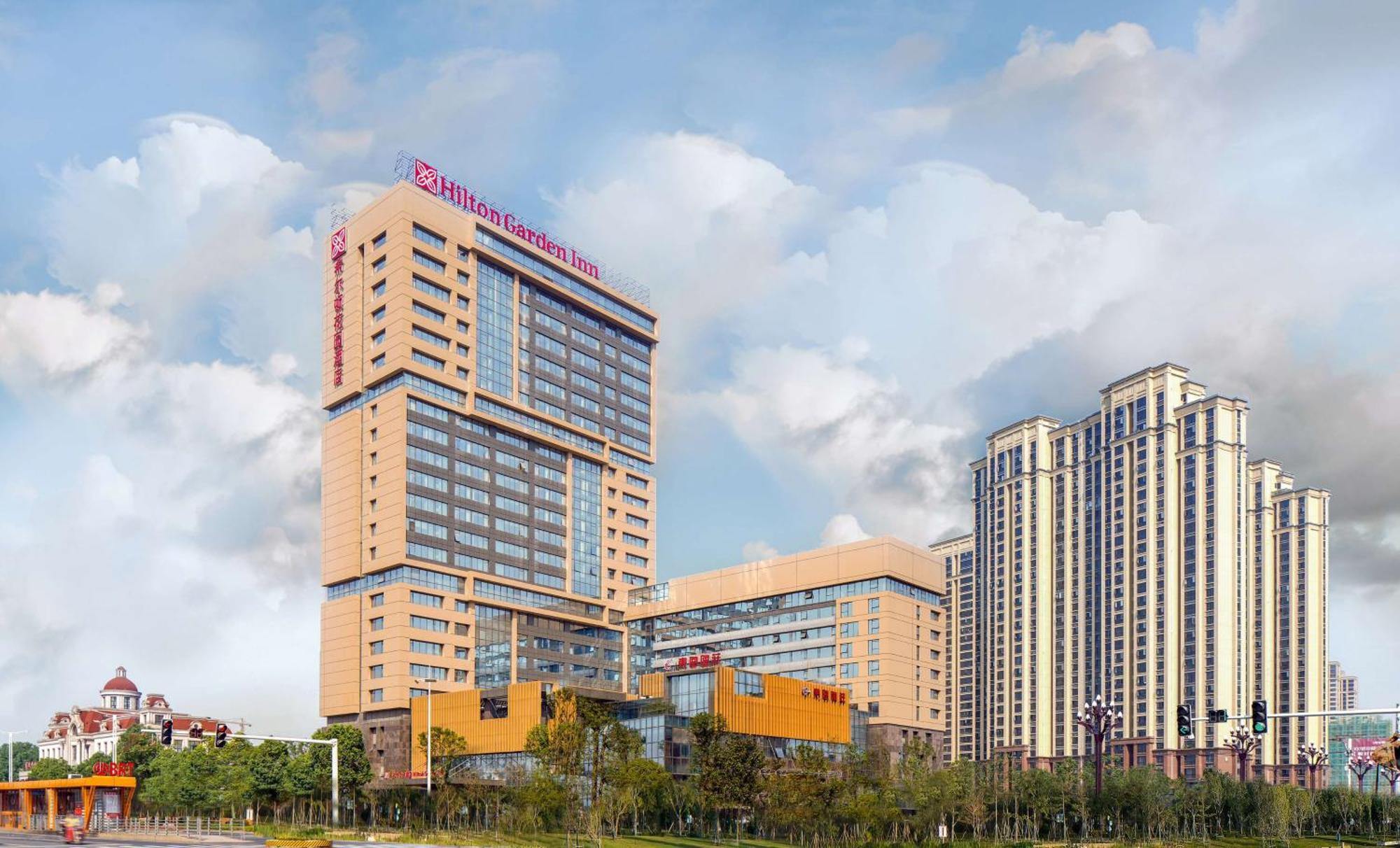 Hilton Garden Inn Changde Dingcheng Экстерьер фото