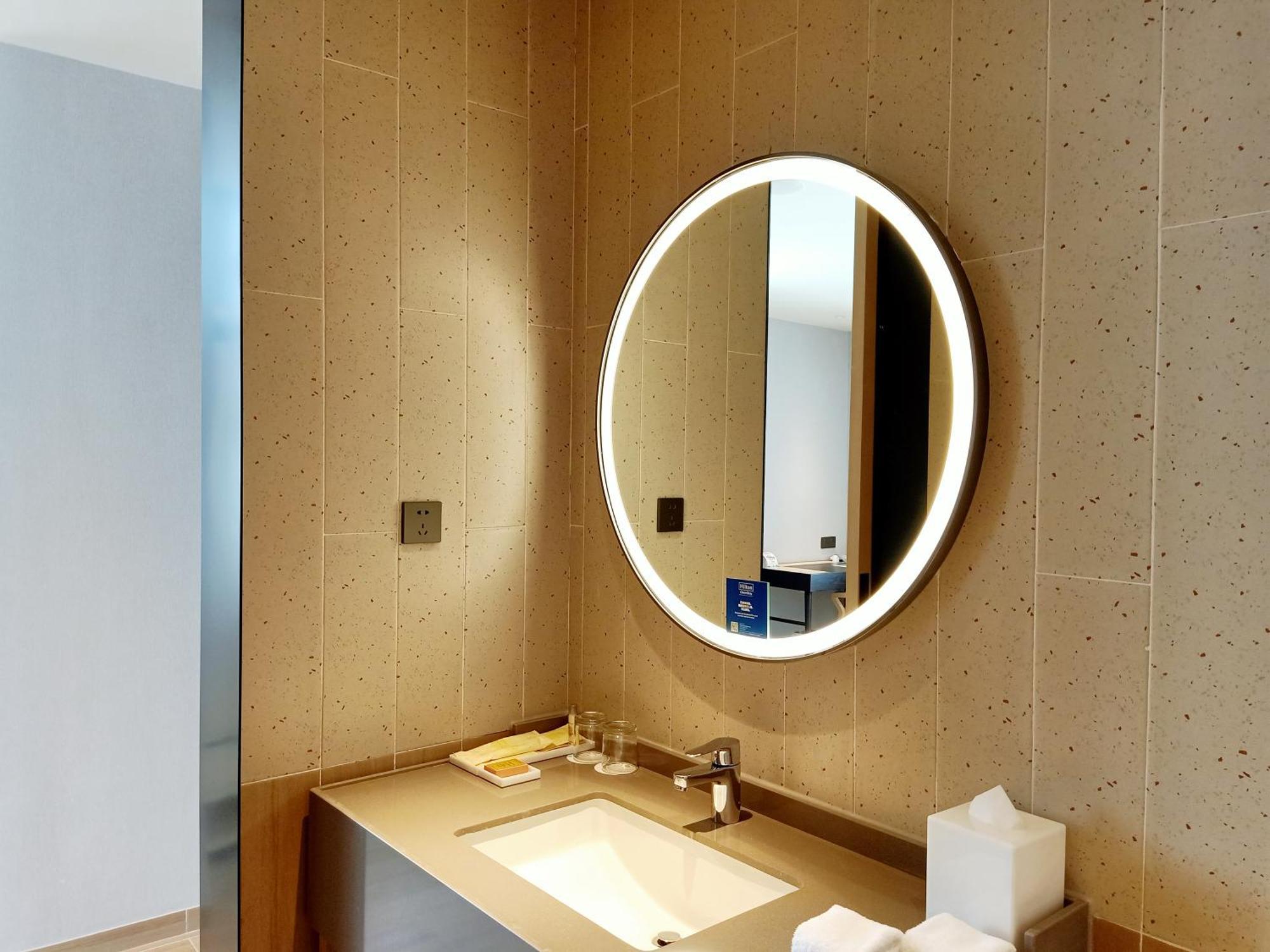 Hilton Garden Inn Changde Dingcheng Экстерьер фото
